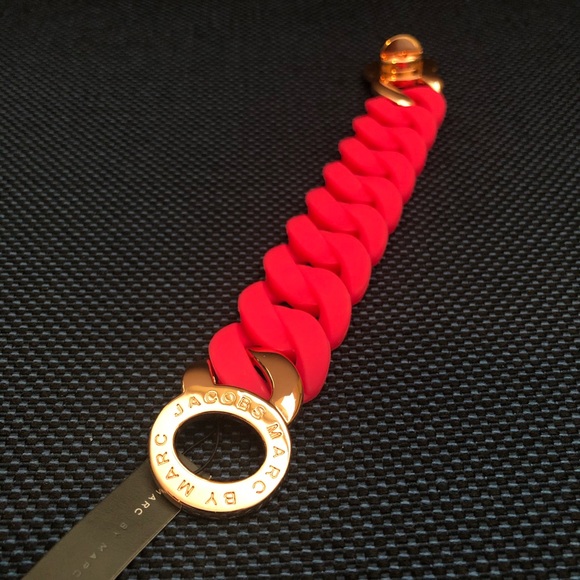 💎Marc by Marc Jacobs Turnlock Bracelet - Picture 3 of 4